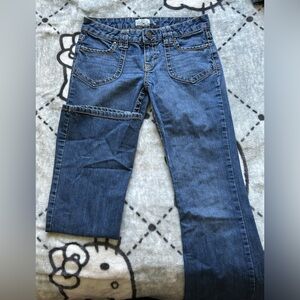 Really cute low rise skinny flare aeropostale jeans